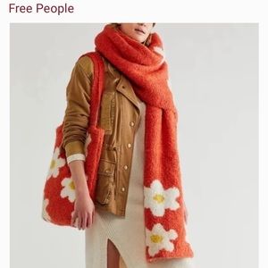 New Free People Bag and Scarf set